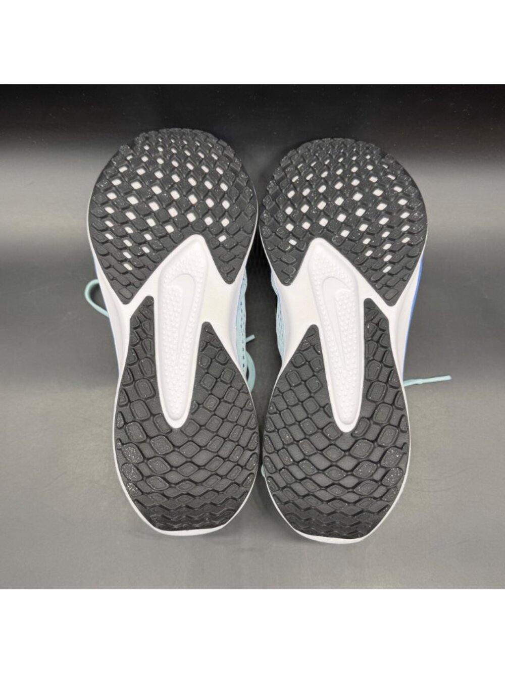 Nike Womens Quest 6 Glacier Blue Running Shoes Breathable Mesh Lightweight Sz 9 - Picture 7 of 15